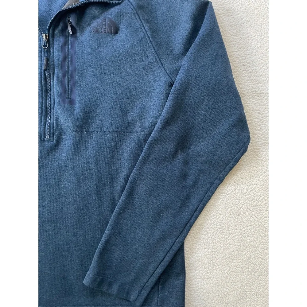 The North Face Mens Medium Quarter Zip Fleece Pullover Blue Heather A2VE5HKW